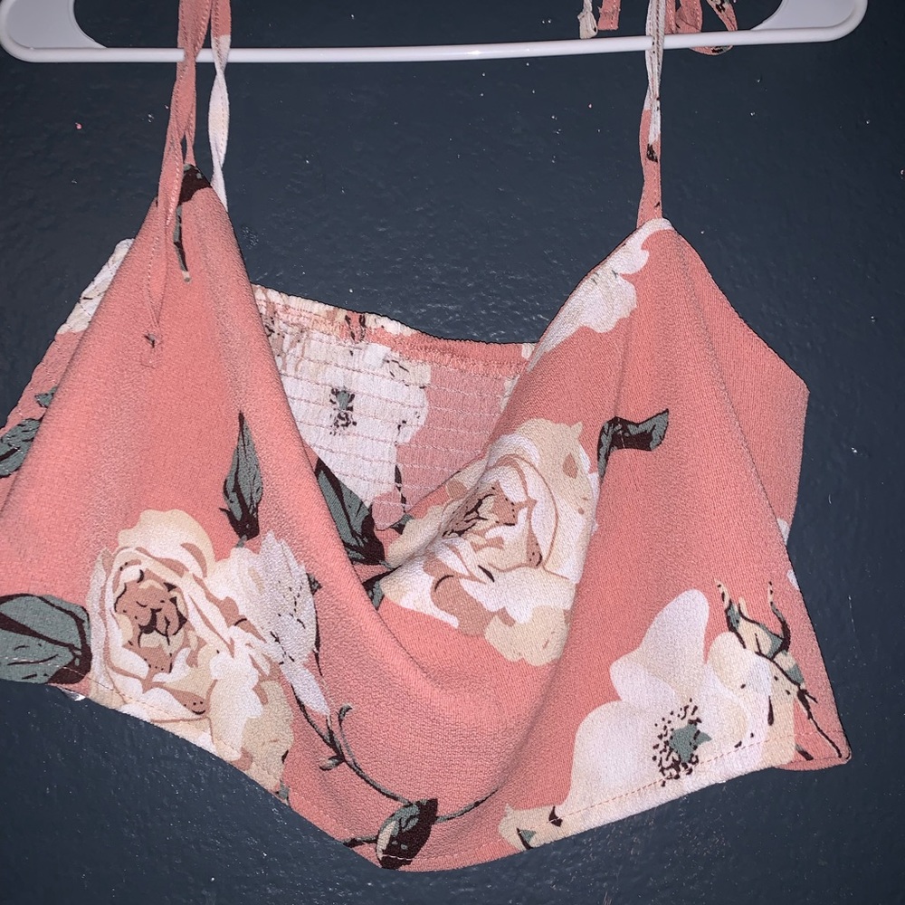 Flower print crop tank top